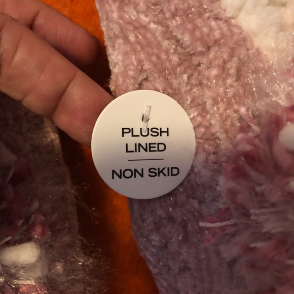 MeMoi pink shimmery plush knit slippers NWT - Picture 7 of 12